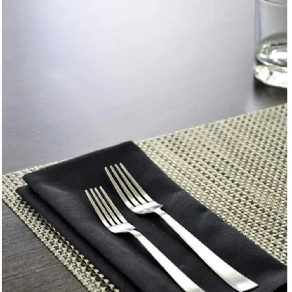 Eurow Nouvelle Legende Placemats, 12-count